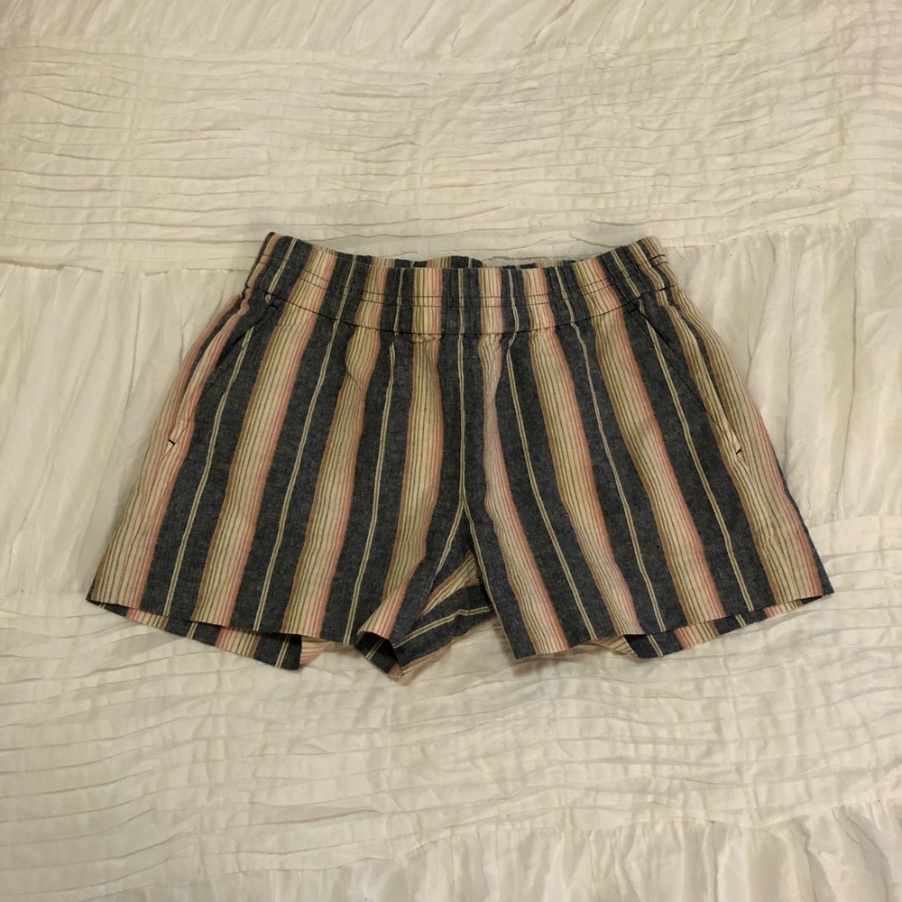 Linen shorts